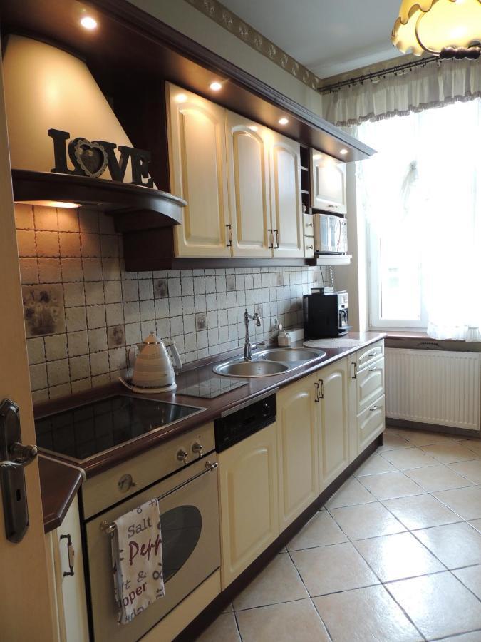 Apartament Michelle Apartment ชเตชชิน ภายนอก รูปภาพ